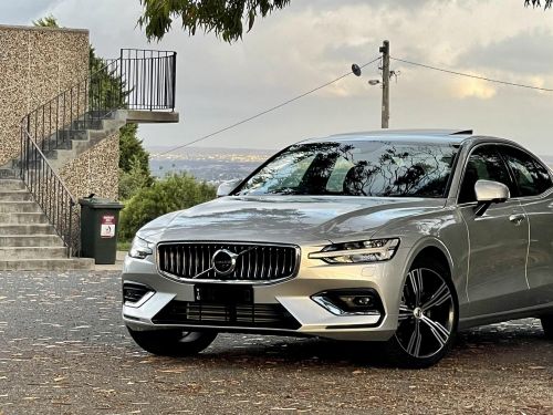 2021 Volvo S60 T5 INSCRIPTION owner review