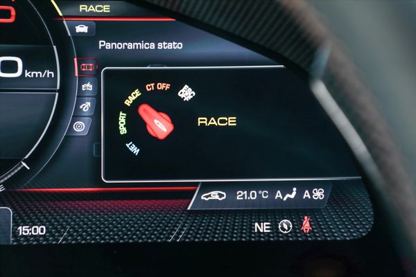 2021 Ferrari SF90 Stradale
