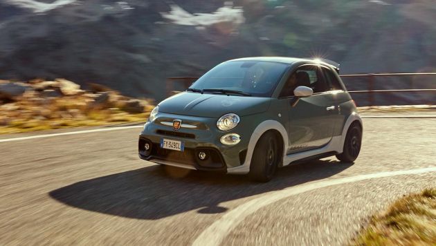 Abarth 695 Review, Price And Specification | CarExpert