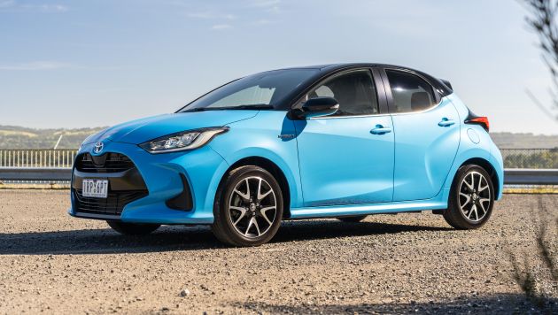 2020 Toyota Yaris ZR HYBRID five-door hatchback Specifications | CarExpert