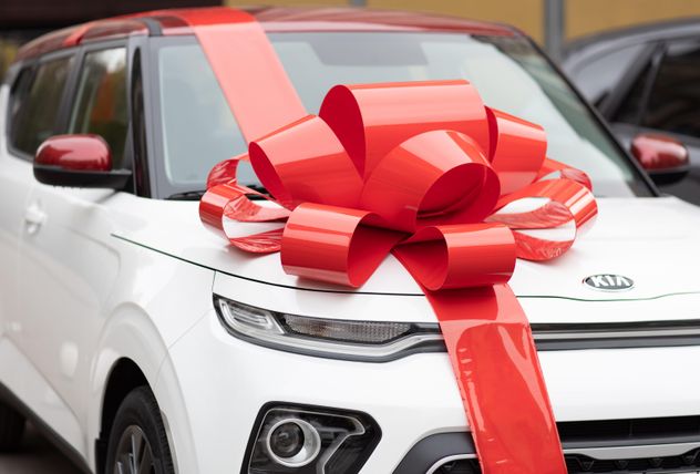 What's included in the drive-away price of a new car?