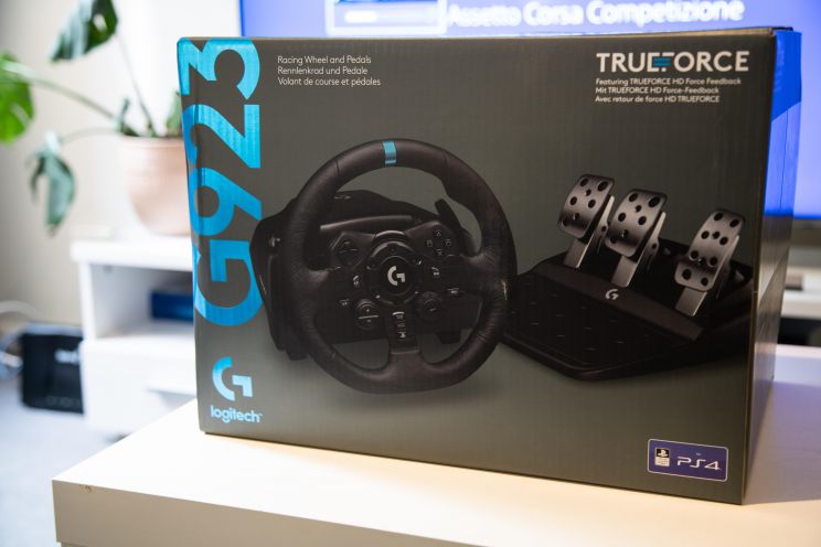 Logitech G923 Gaming Wheel Review | CarExpert