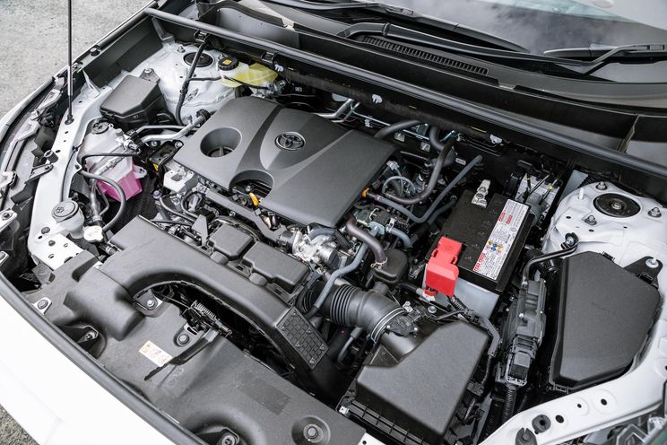 Toyota RAV4 v Toyota RAV4 Hybrid: Which should you buy?