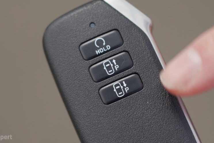 How do parking sensors work? Radar and remote parking technology explained