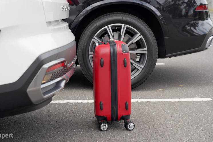 How do parking sensors work? Radar and remote parking technology explained