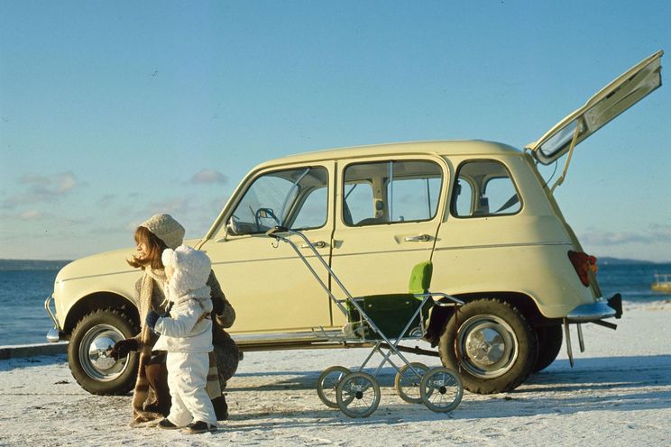 Reborn Renault 4 EV teased