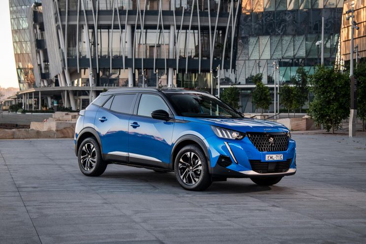 Peugeot and Citroen introduce pre-paid service plans
