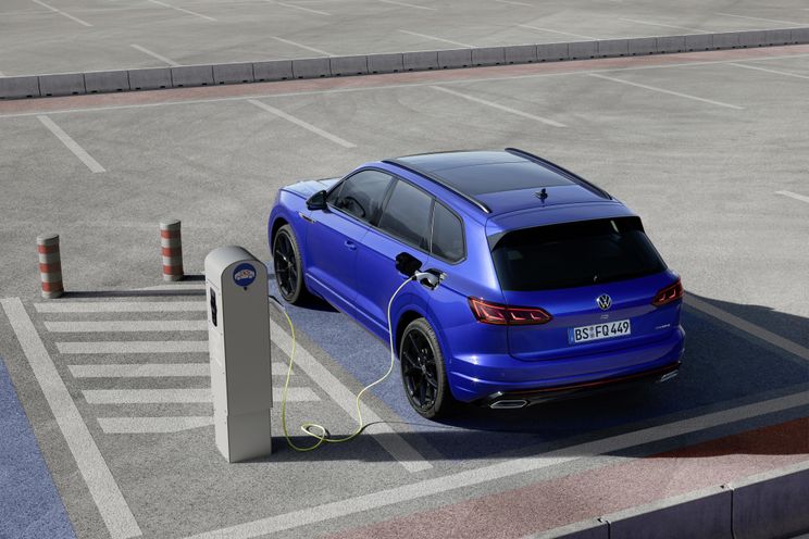 Volkswagen Passat PHEV on the cards for Australia