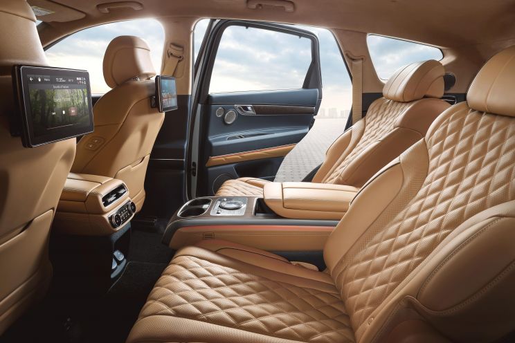 2023 Genesis GV80 price and specs, updates detailed