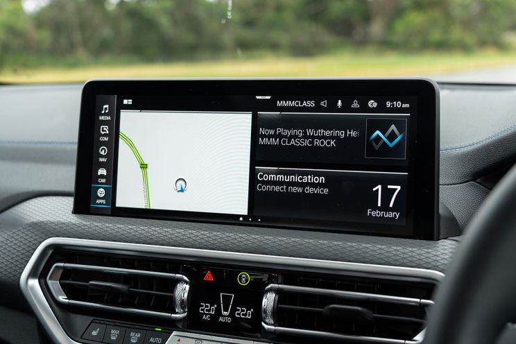 2022 BMW iX3