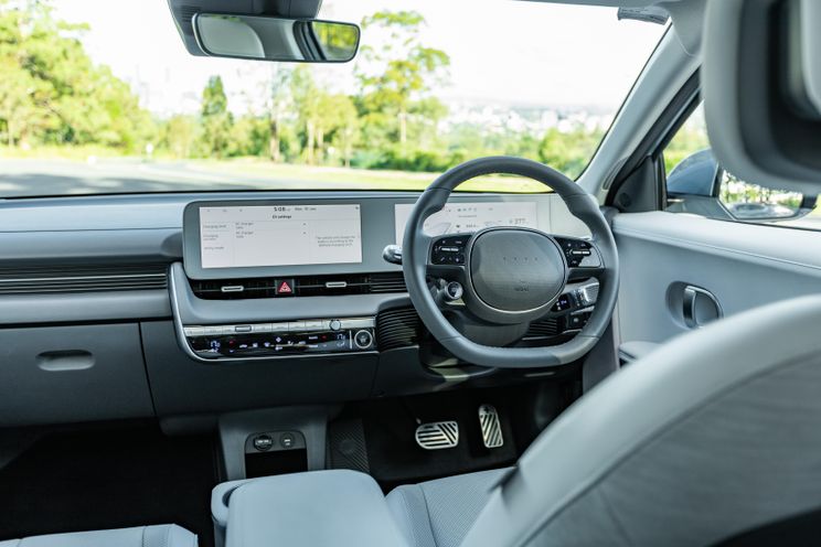 2022 Hyundai Ioniq 5 v Lexus UX300e EV comparison