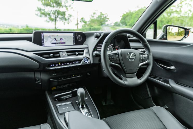 2022 Hyundai Ioniq 5 v Lexus UX300e EV comparison