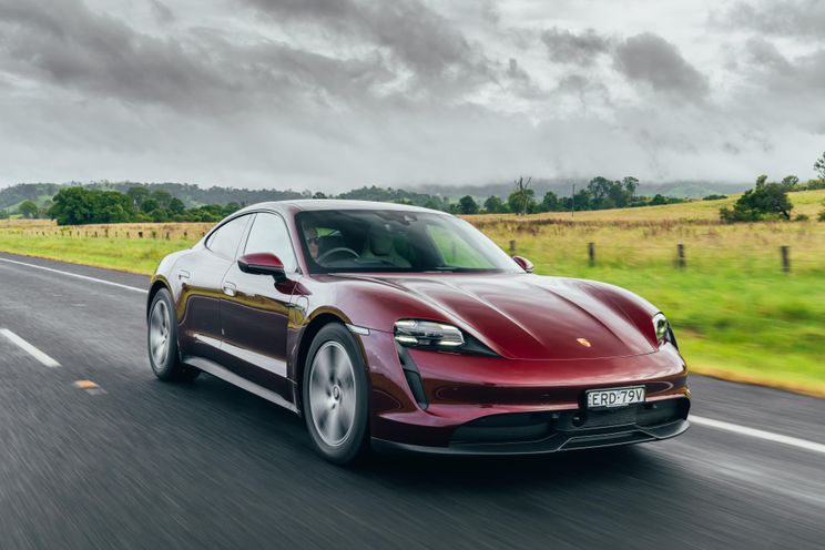 What are Australia's top-selling luxury car brands?