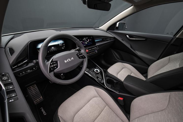 Kia Niro Plus revealed, confirmed for Australia