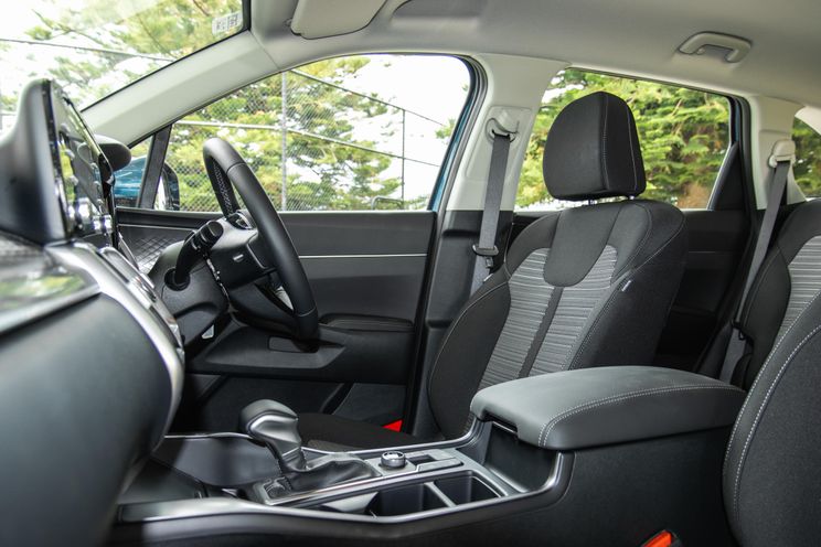 2022 Kia Sorento S V6 FWD