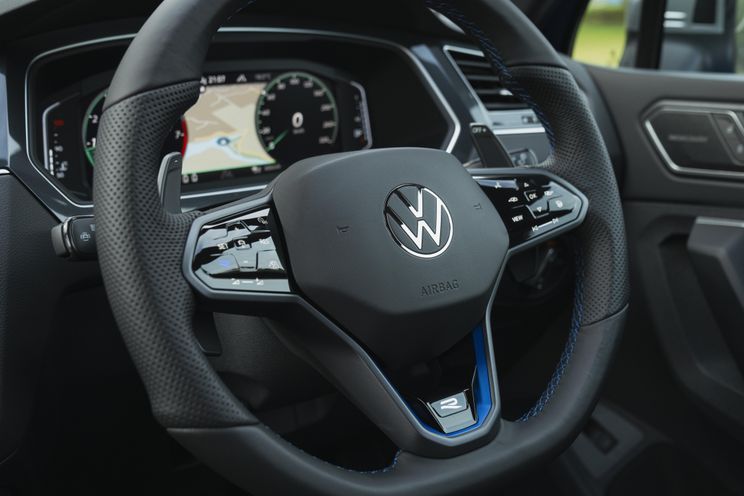 2022 Volkswagen Tiguan R
