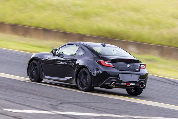 2023 Toyota GR86: Entry-level misses blind-spot, rear cross-traffic