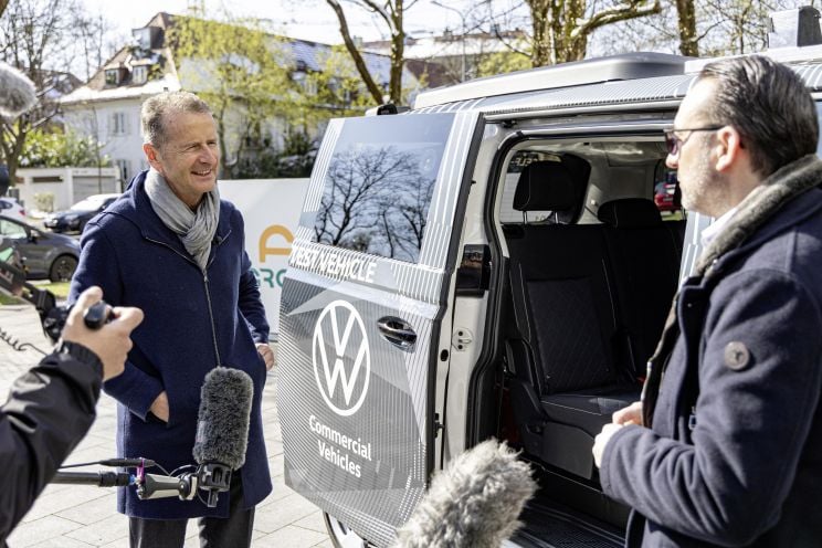 Volkswagen CEO Says Autonomous Driving Will Be Mainstream By 2030 ...