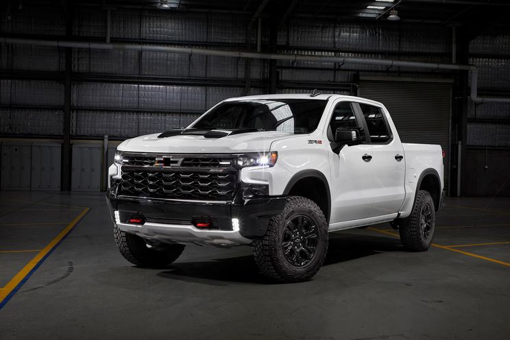 Ford F-150 on track for mid-2023 launch, dealers taking orders