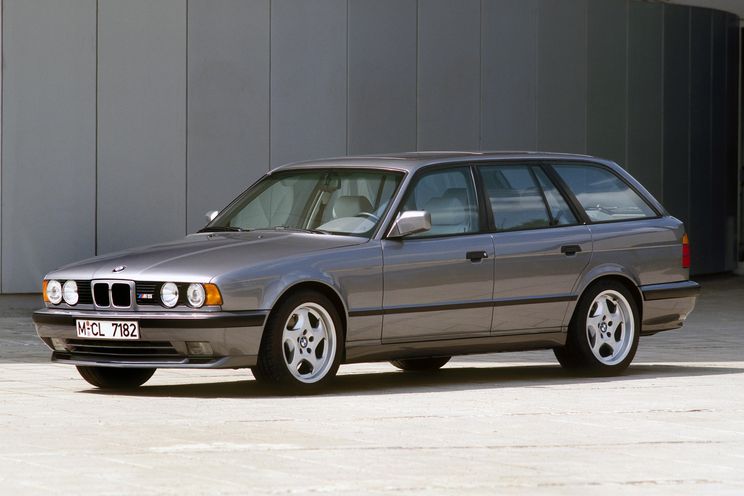 BMW M5 Touring due in 2024 - report