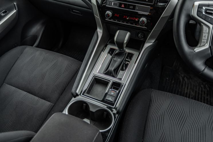 2022 Mitsubishi Pajero Sport GLS