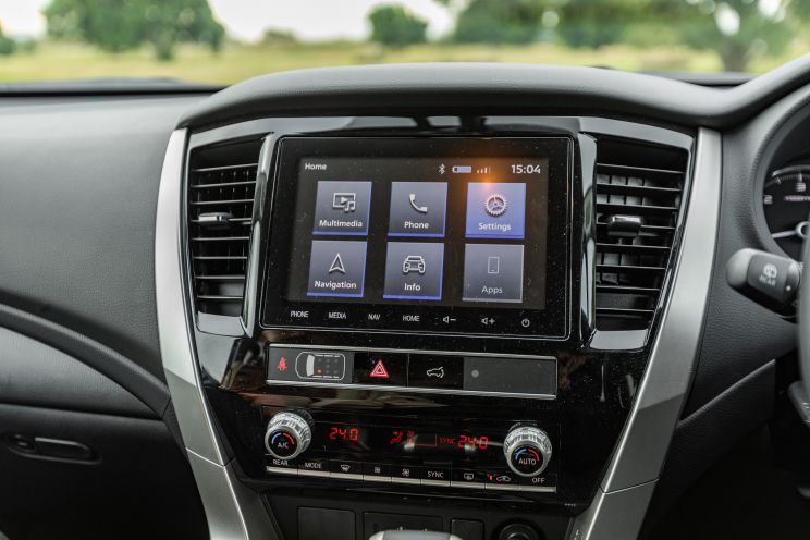 2022 Mitsubishi Pajero Sport GLS