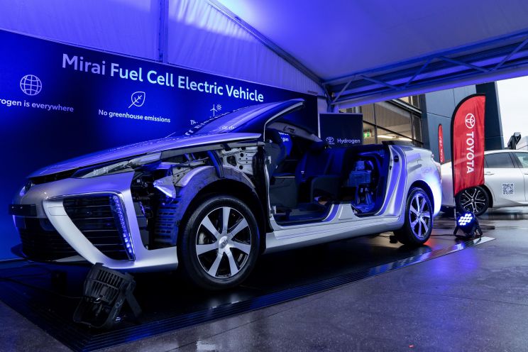 Toyota Mirai Hydroging Fuel-Cell ayuda a alimentar un estadio de Melbourne