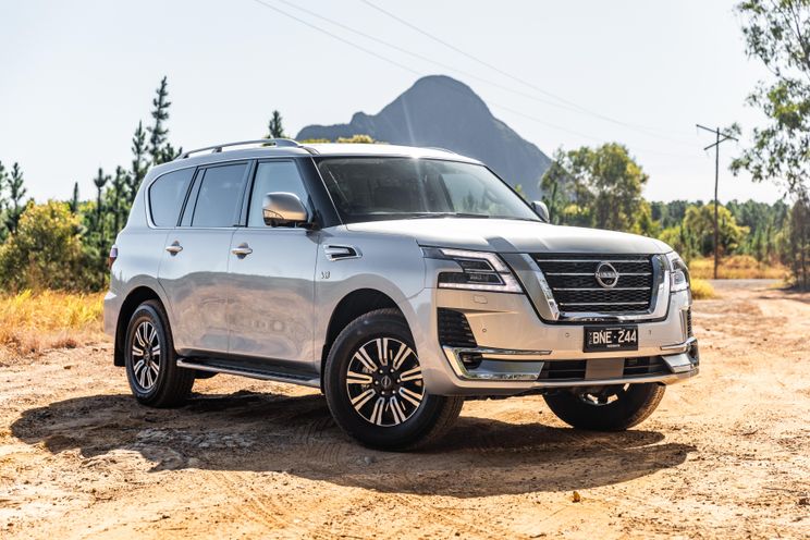 2022 Nissan Patrol v Jeep Grand Cherokee L comparison
