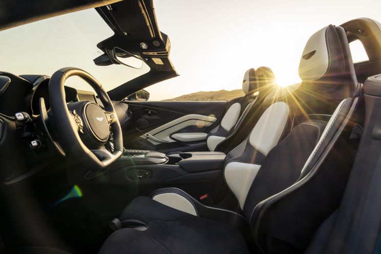 2023 Aston Martin V12 Vantage Roadster revealed