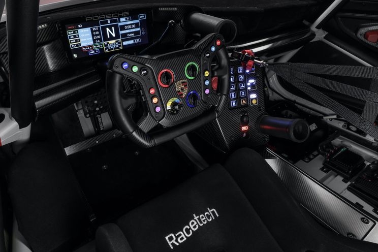 La Porsche 911 GT3 R Racer révélée