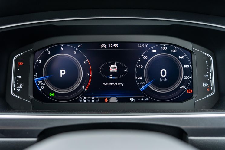 Mitsubishi Outlander v Volkswagen Tiguan Allspace v Honda CR-V comparison