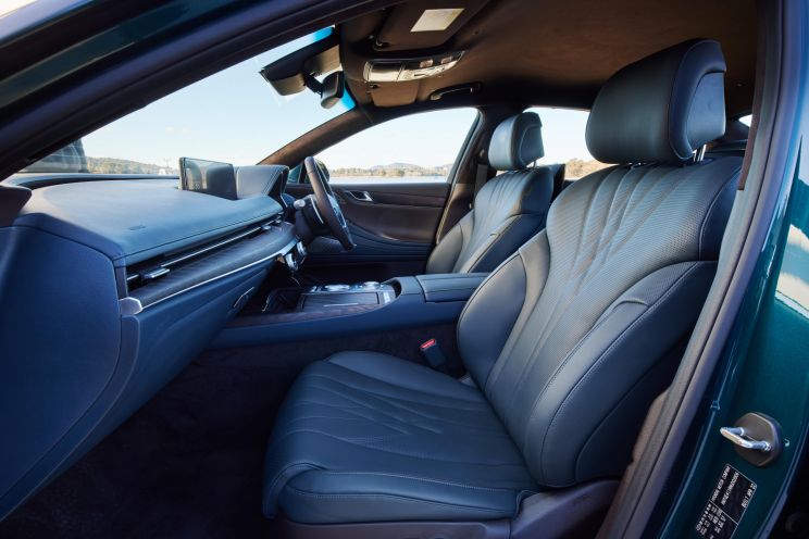 2023 Genesis Electrified G80