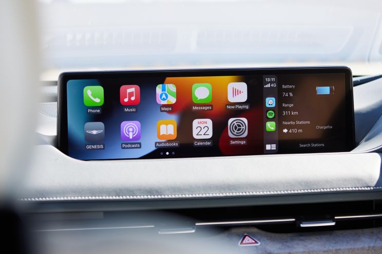 2023 Genesis Electrified G80