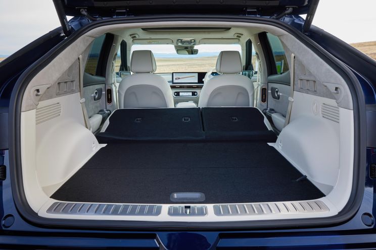 2023 Genesis GV60