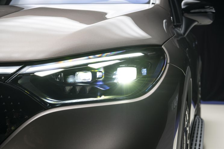2023 Mercedes-Benz EQE SUV revealed