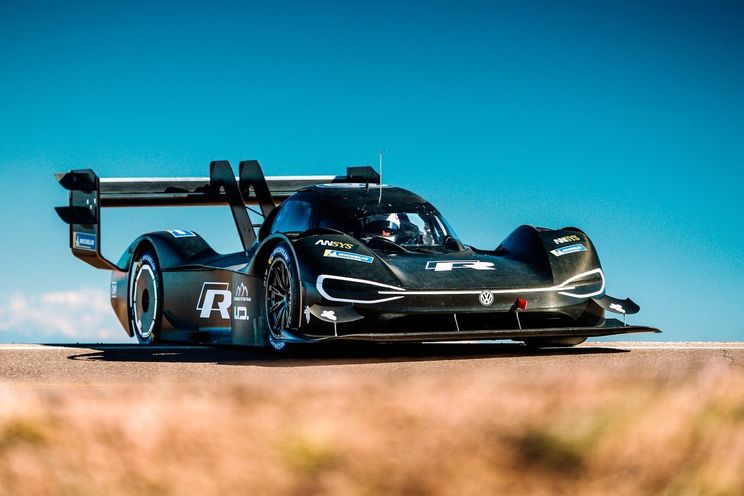 Volkswagen R will be electric by 2030 - report