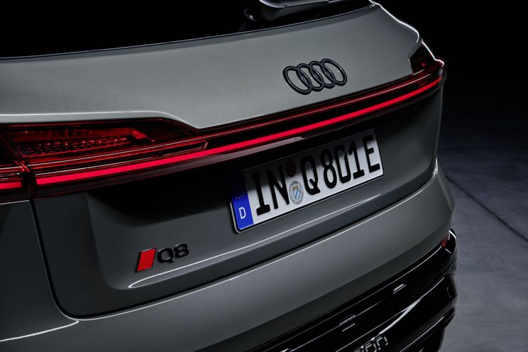 Audi drops chrome from car logos