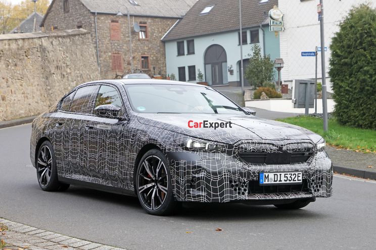 2024 BMW 5 Series Touring spied for the first time