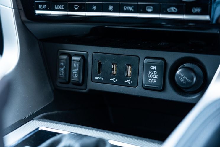 2023 Mitsubishi Pajero Sport