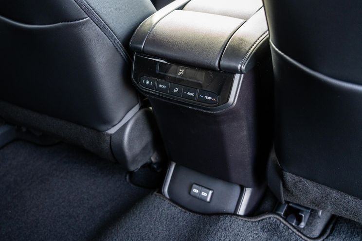 2023 Toyota Kluger