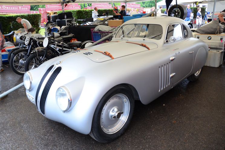 BMW concept imagines a sexier bread van based on the Z4