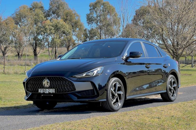 2025 MG 5: Budget-friendly sedan gets a fresh look | CarExpert