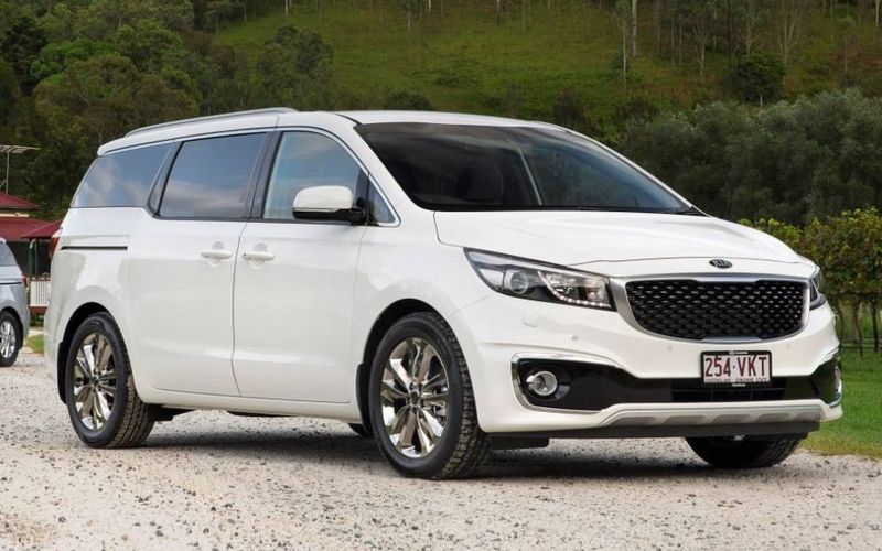 Kia carnival 2015