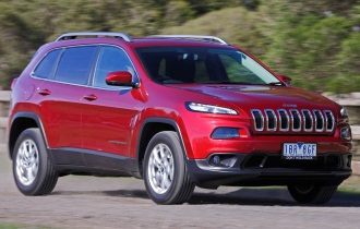 2017 Jeep Cherokee LONGITUDE (4x4)