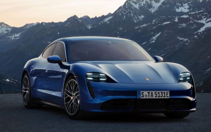 2022 Porsche Taycan TURBO S