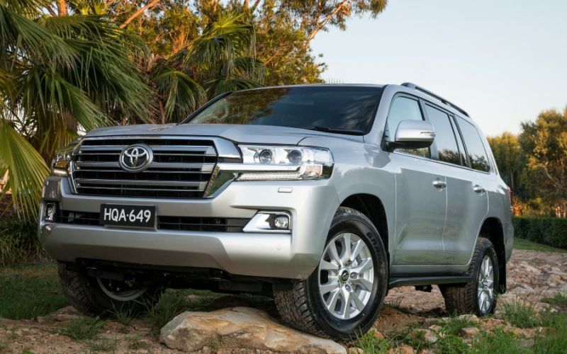 2022 Toyota LandCruiser LC200 VX (4x4) four-door wagon Specifications ...