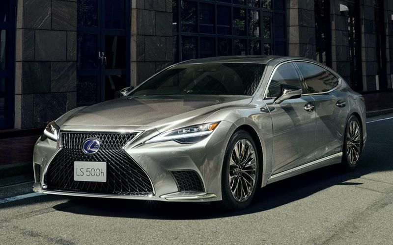 Lexus Ls F Sport Four Door Sedan Specifications Carexpert