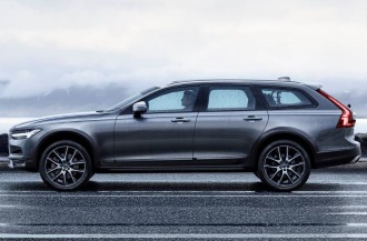 2017 Volvo V90