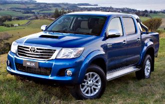 2013 Toyota HiLux SR5 (4x4)
