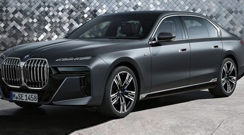 2023 BMW i7 xDRIVE60 BEV four-door sedan Specifications | CarExpert